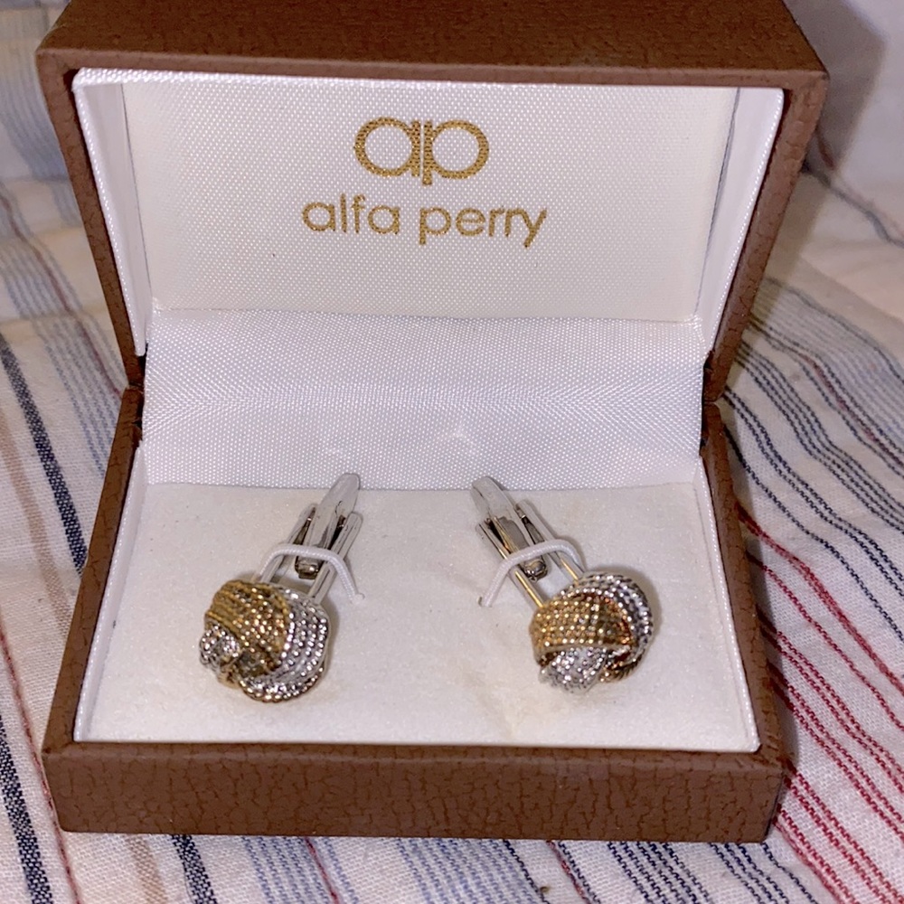 BRAND NEW ALFA PERRY DESIGNER CUFFLINKS